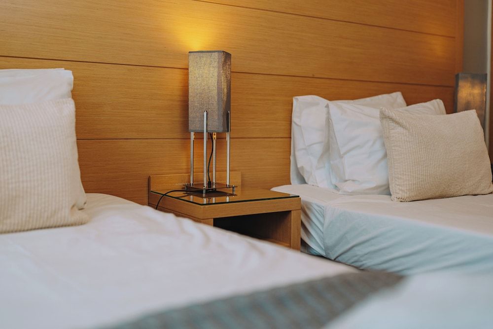 Parnon Hotel Twin Room 3