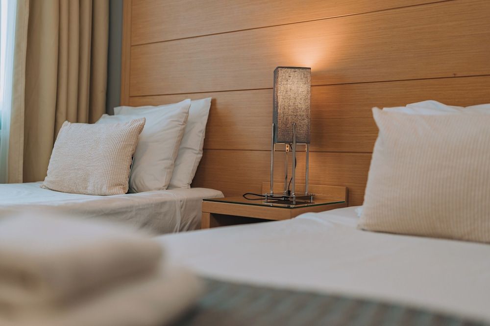 Parnon Hotel Twin Room 2