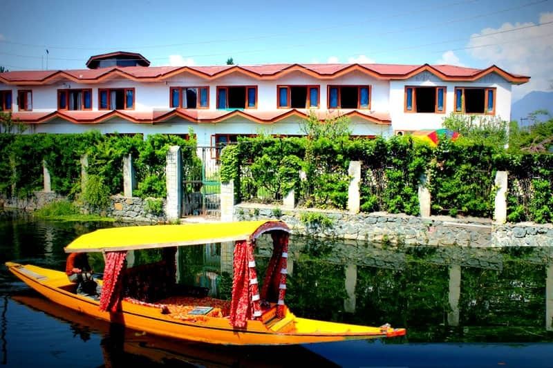 undefined Hotel Lake Resort Boutique 5