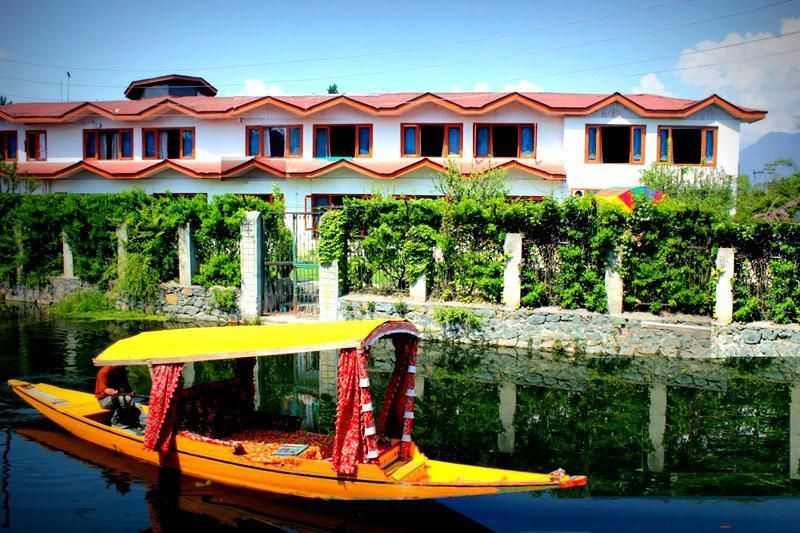 undefined Hotel Lake Resort Boutique