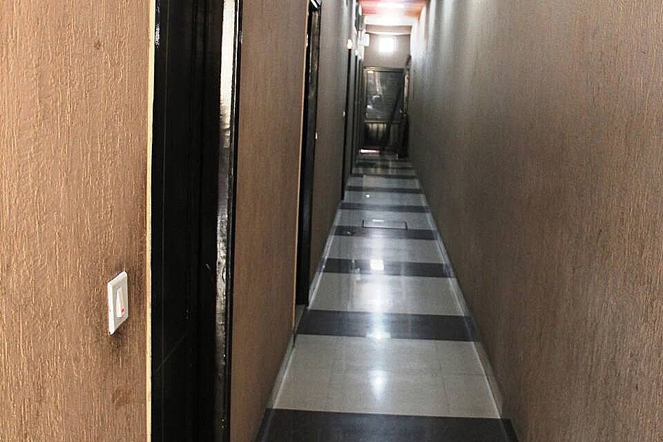 undefined Kakkar Hotel 3