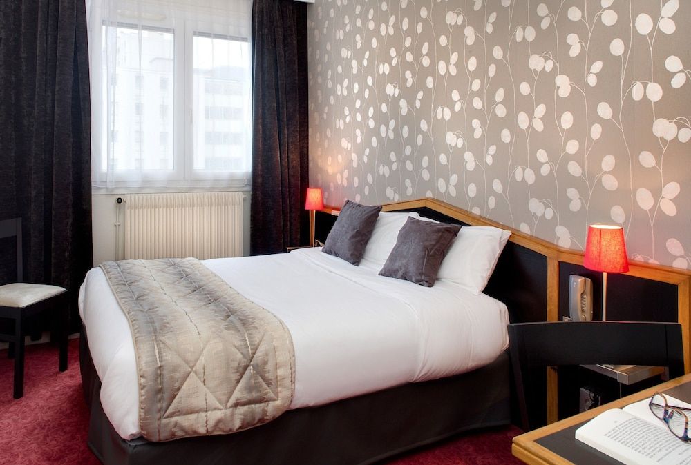 Comfort Double Room (Shower)