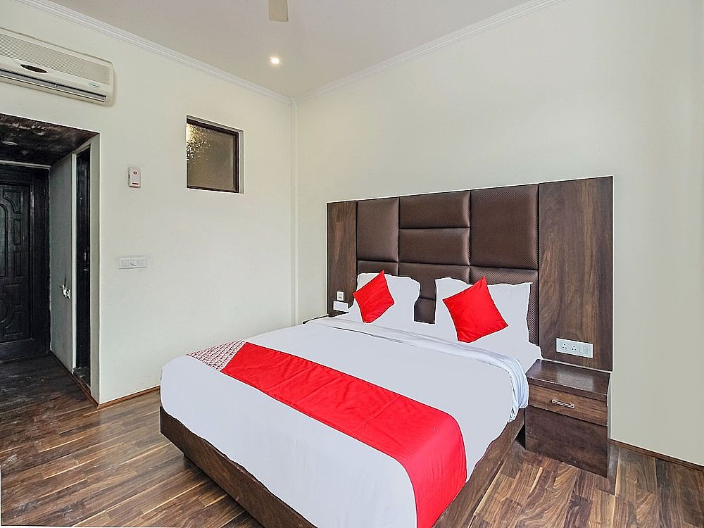 undefined Capital O 29999 Hotel Green Ambition 4