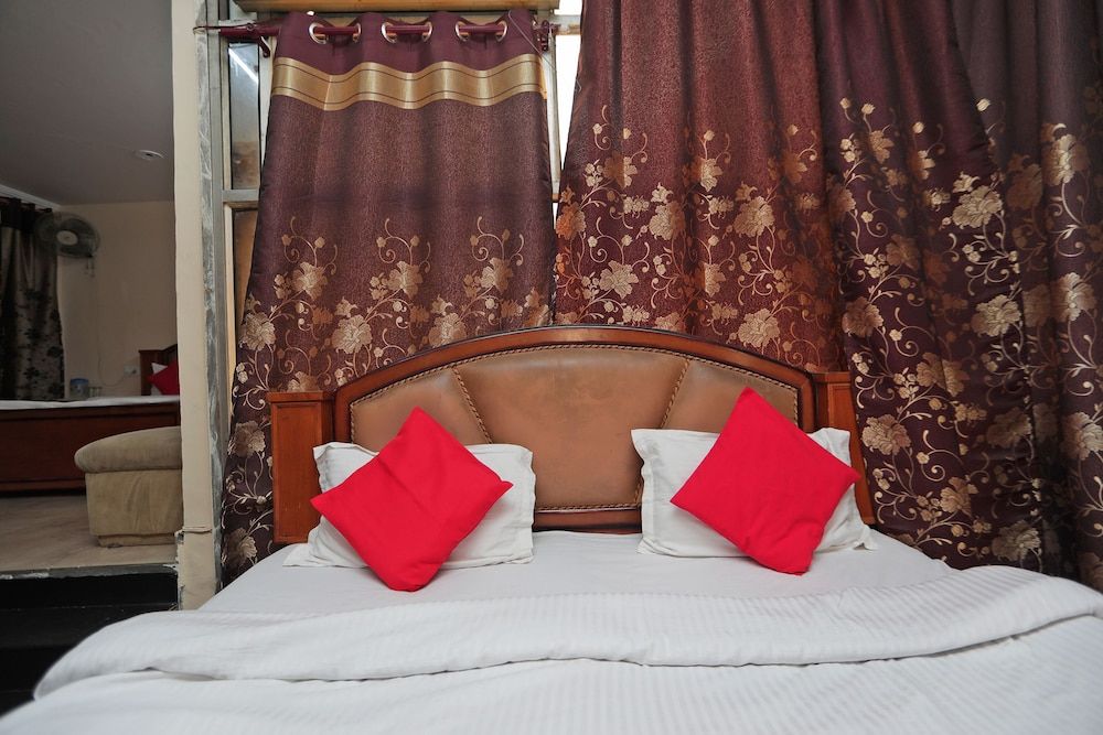 OYO 29807 Hotel The City Heart Double or Twin Room