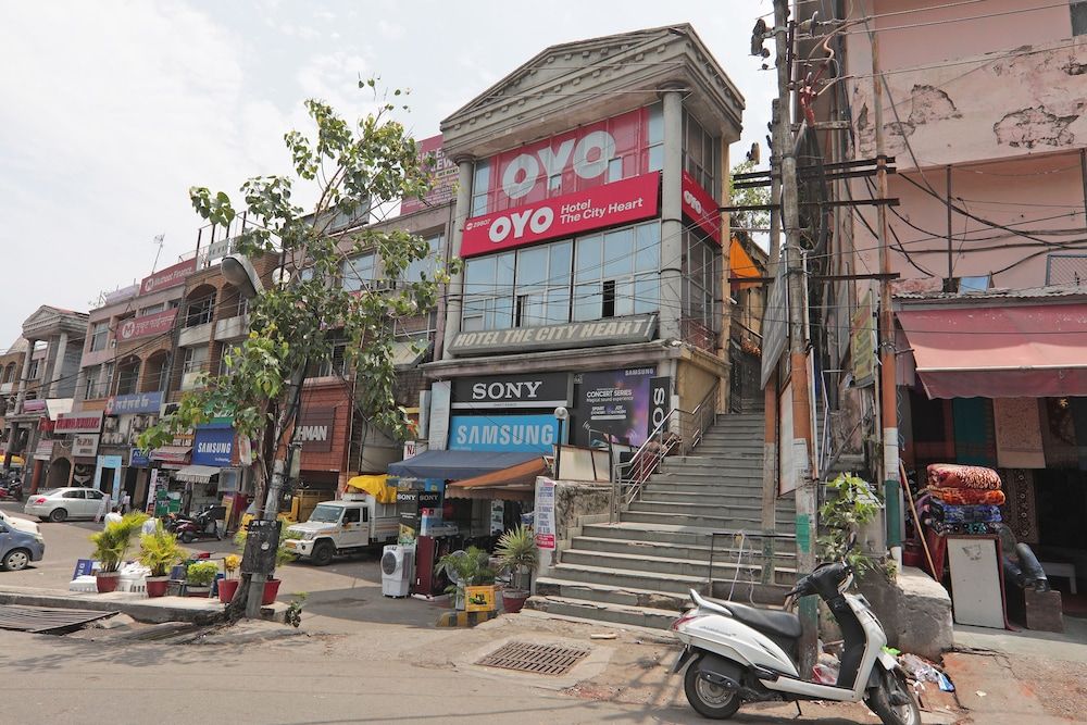 undefined OYO 29807 Hotel The City Heart 7