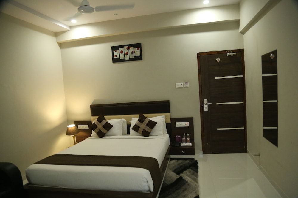 Aradhana Auberge Executive Room 2