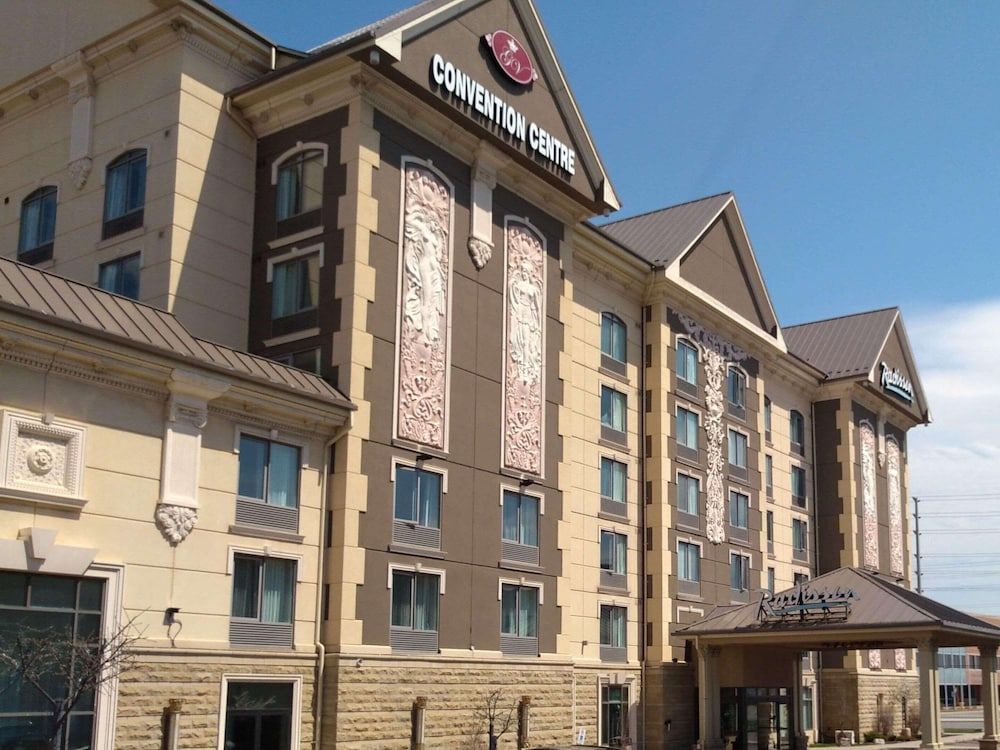 undefined Radisson Hotel Toronto Airport West