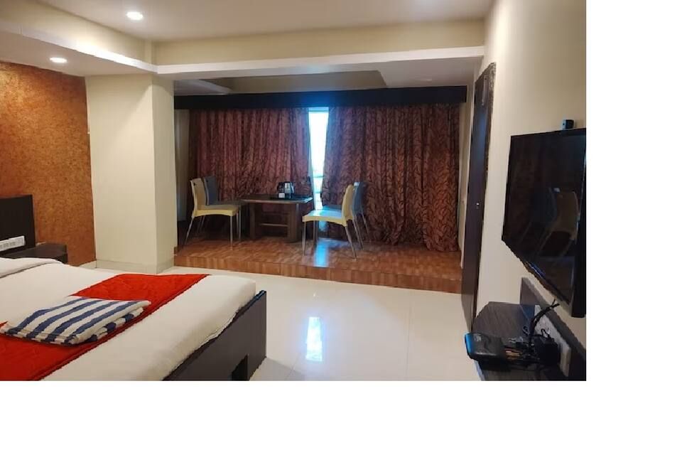 Deluxe AC