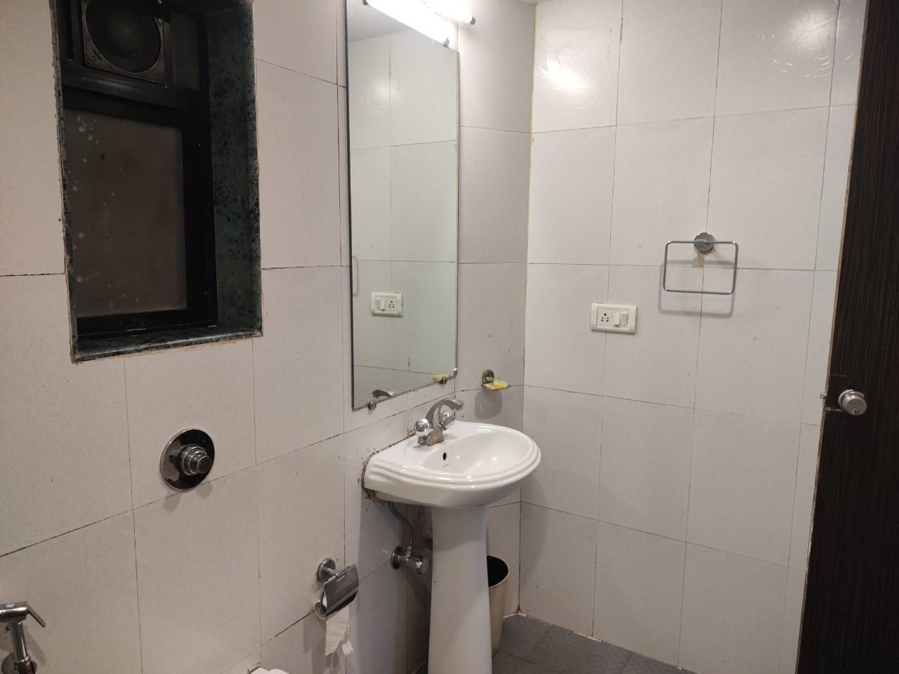 LA Fortuna Resort & Spa Fortuna Deluxe AC Room 11