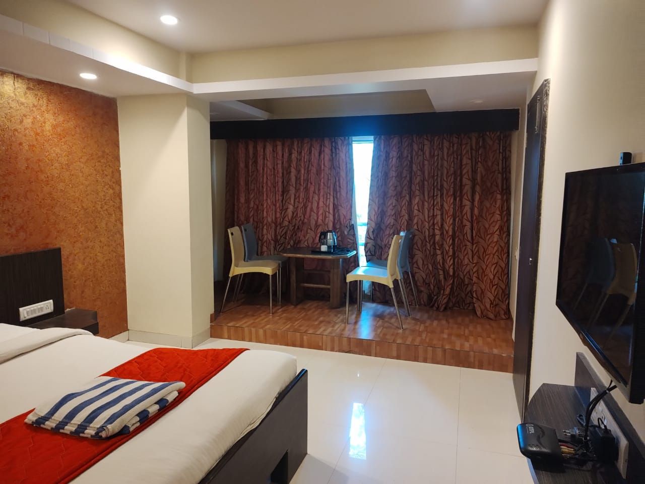 LA Fortuna Resort & Spa Fortuna Deluxe AC Room 13