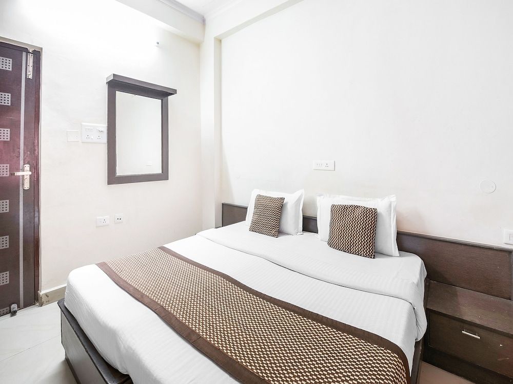 undefined Capital O 15929 Comfort Residency 7