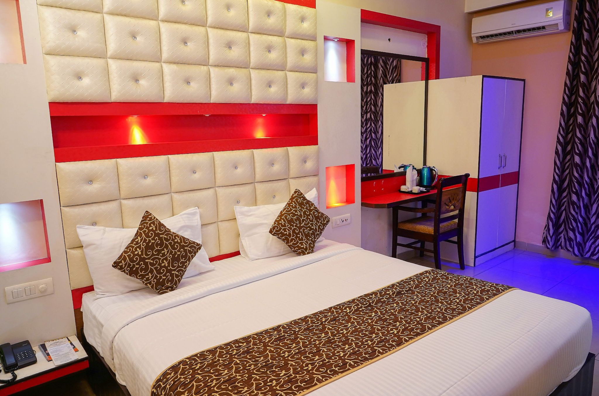 Hotel Mahal Executive Room 3