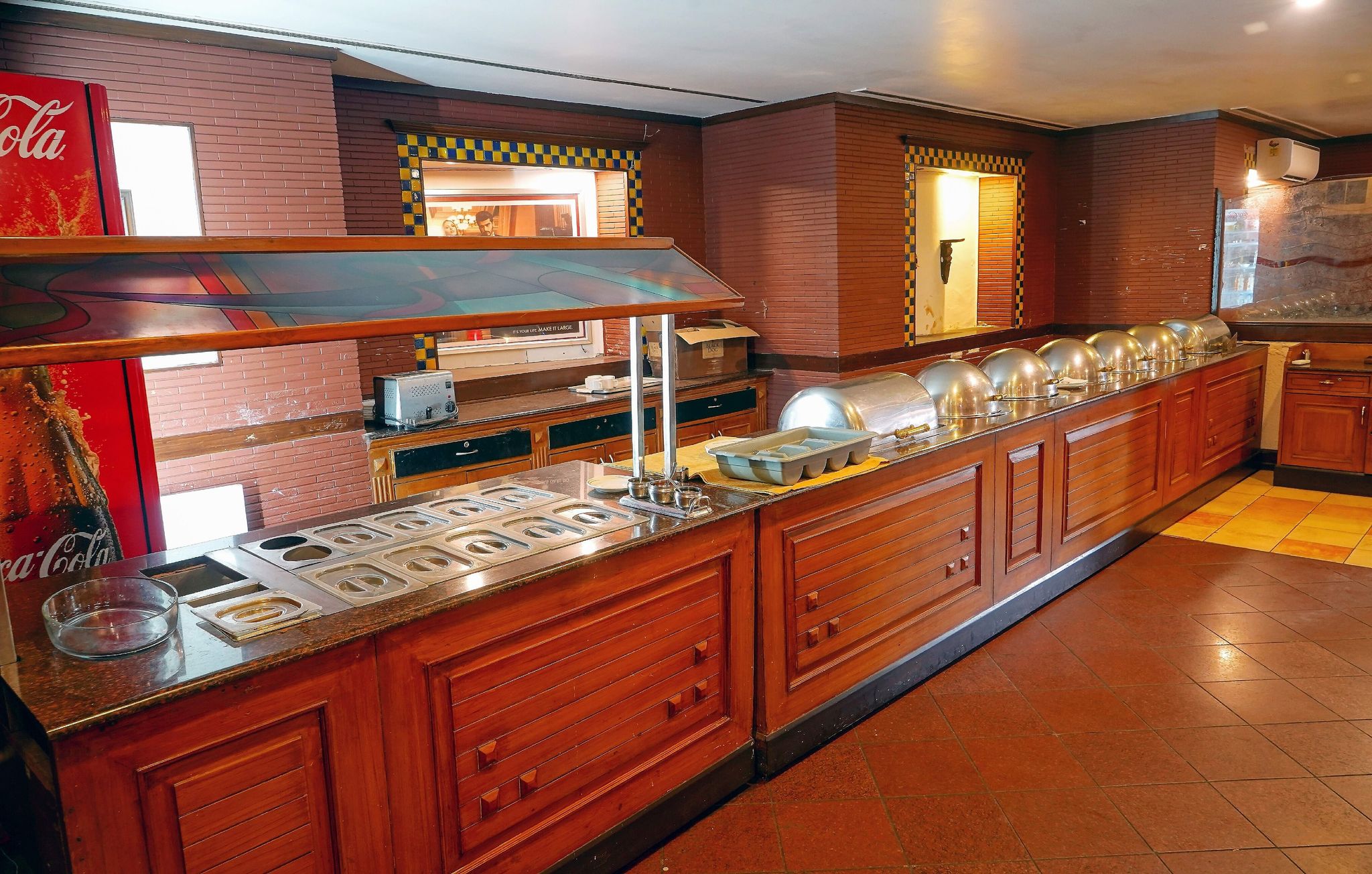 Food & Dining