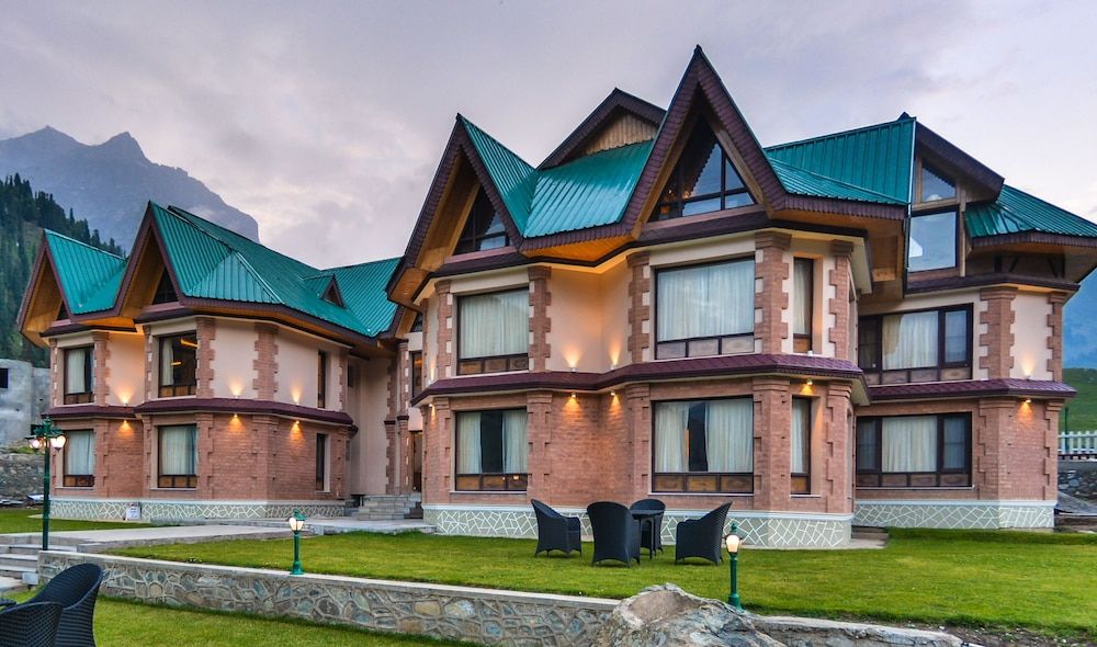 undefined Hotel Village Walk