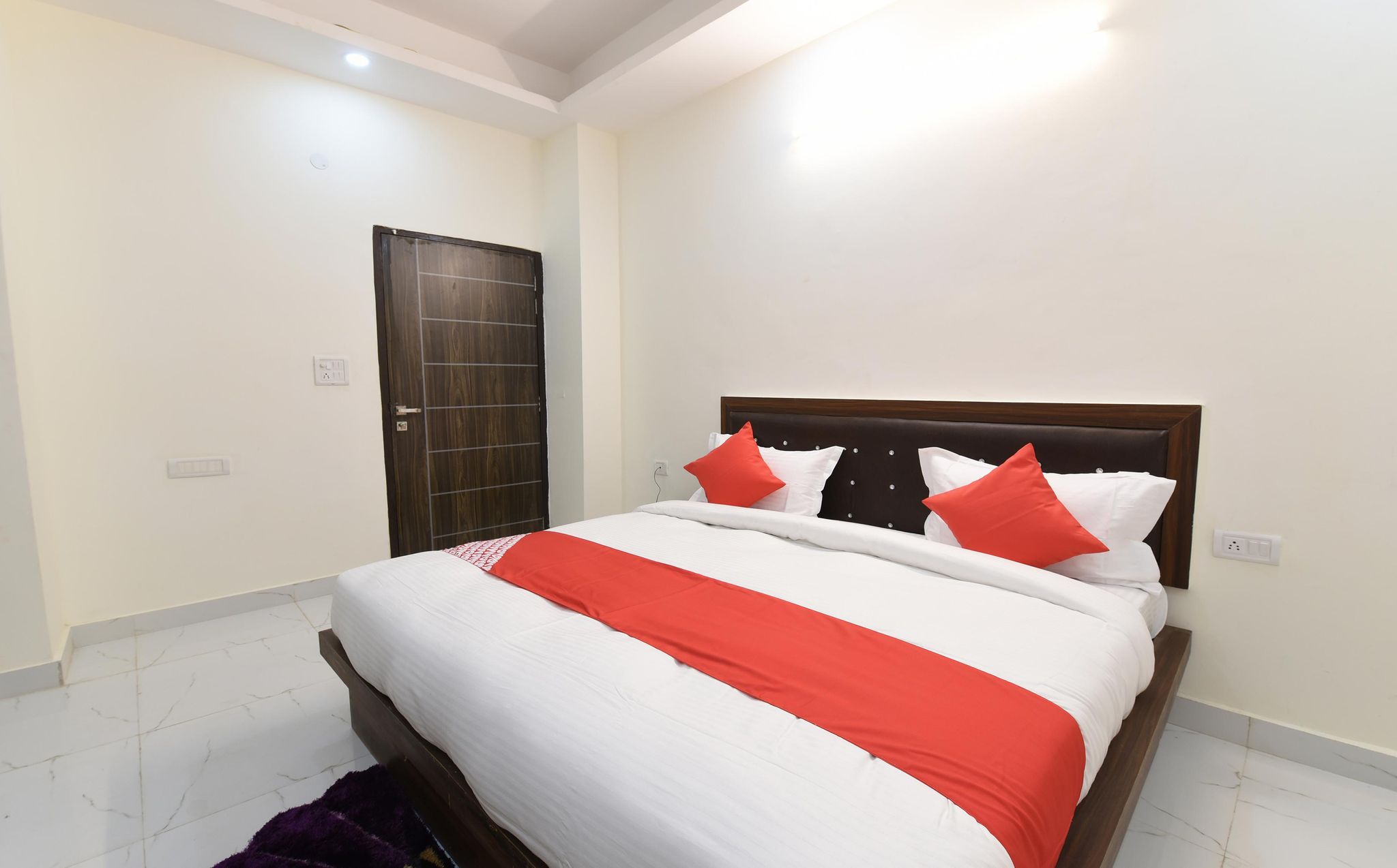 undefined OYO 19134 The Signature Hotel 7