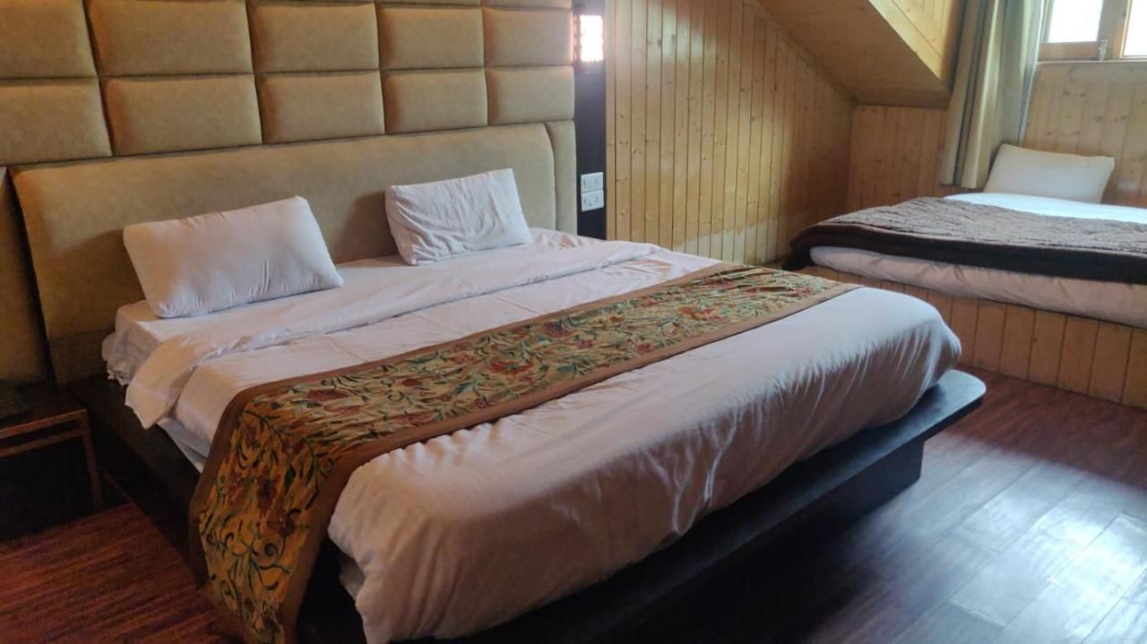 Hotel Sheen Sonmarg Deluxe Cottage with Valley View 8