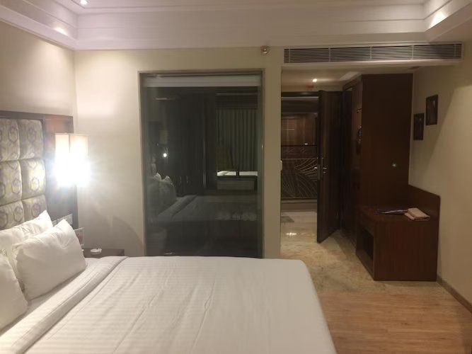 HOTEL ACCORD PREMIER DELUXE ROOM 3