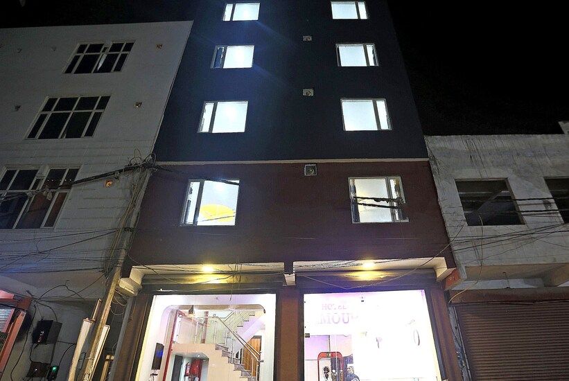 undefined OYO 17316 Radika Residency