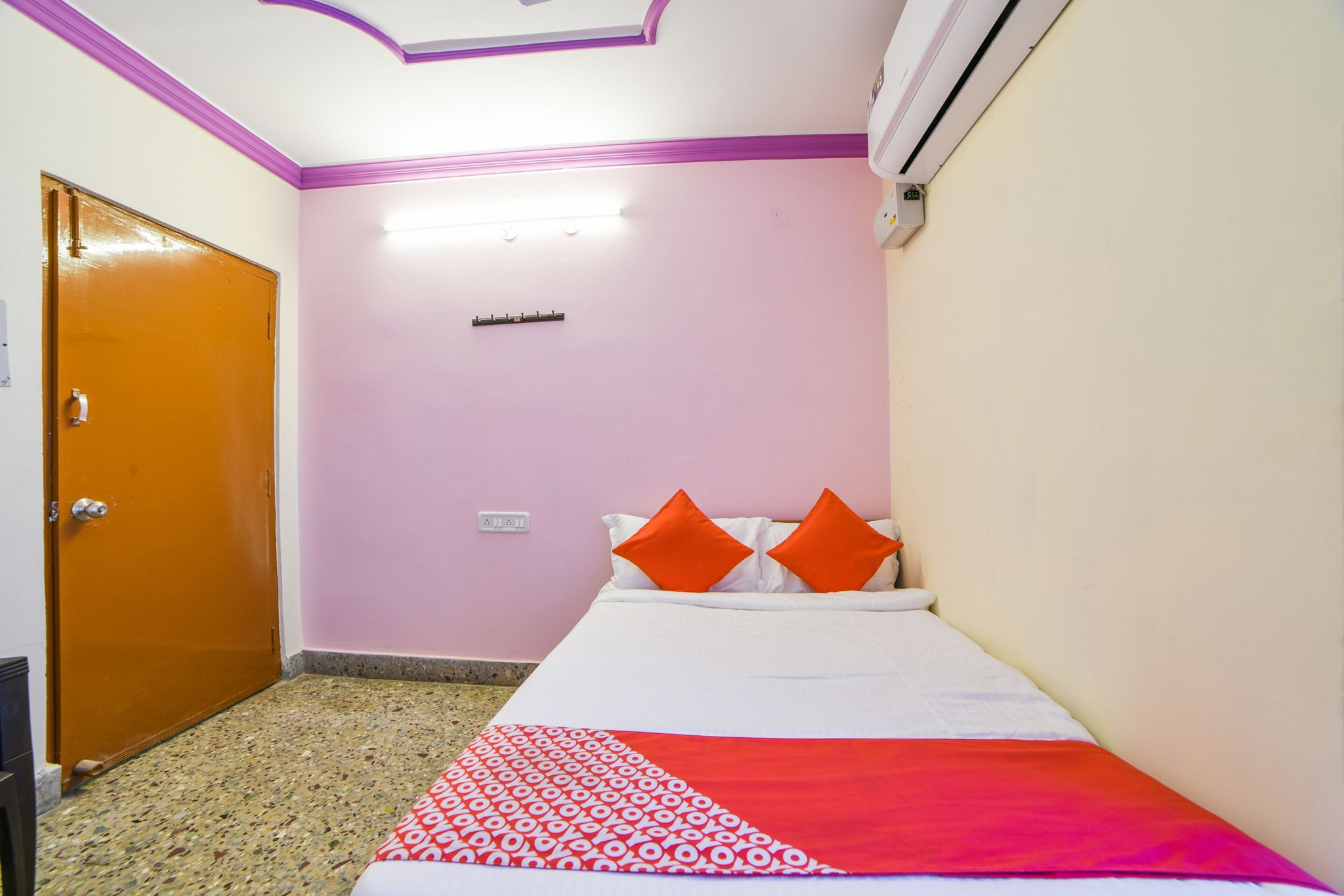 Saver Single Room