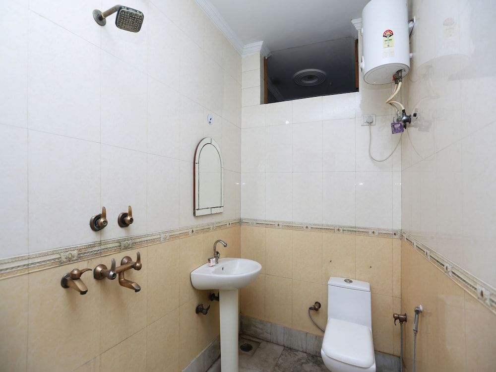 OYO 11752 Hotel Sun Palace Residency Double or Twin Room 15