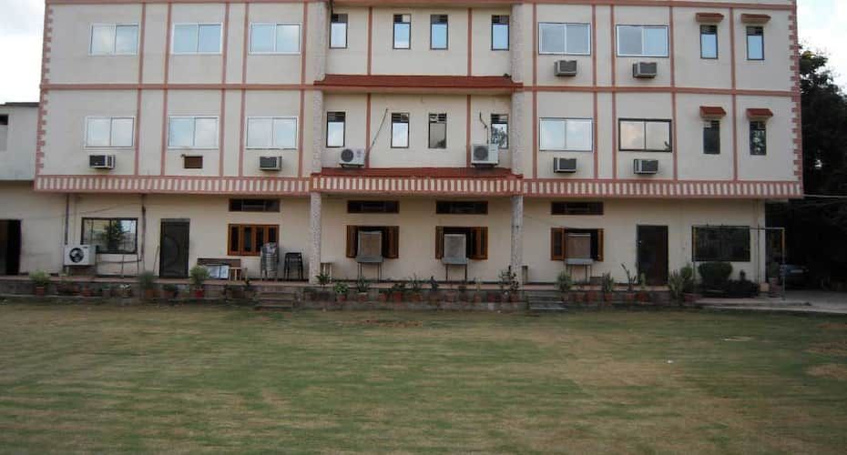 undefined Kanchi Resort