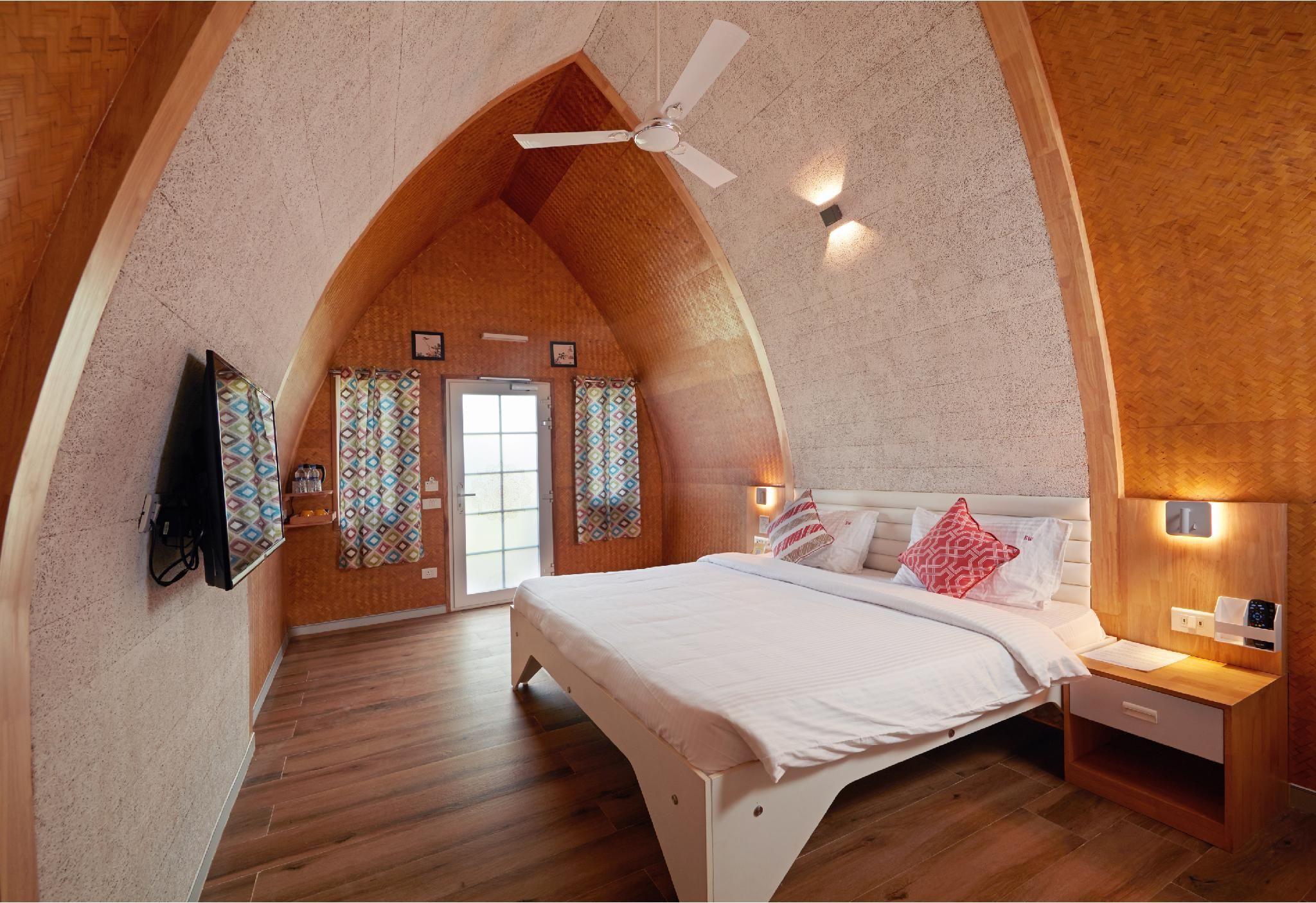 Premium Studio with Garden Access 