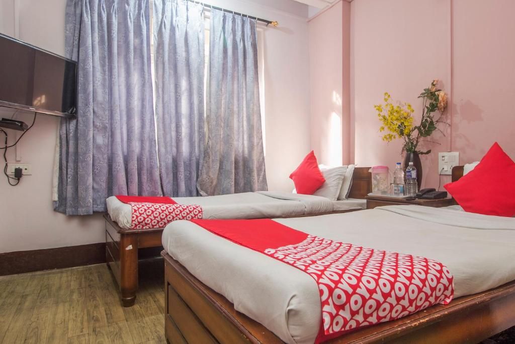 Hotel O by OYO Samfelma Lodge Classic Room 11