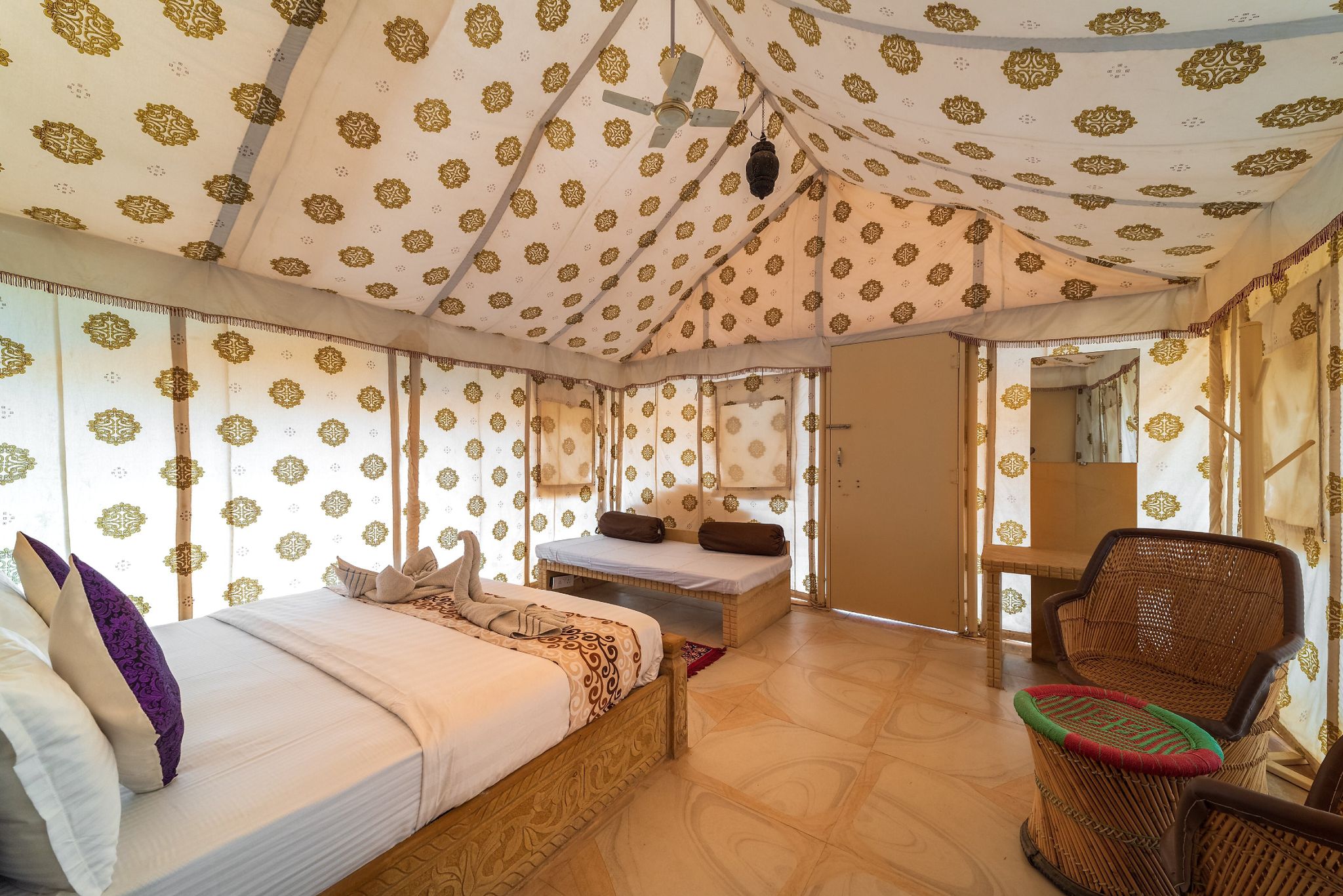 Rojani superior Tent