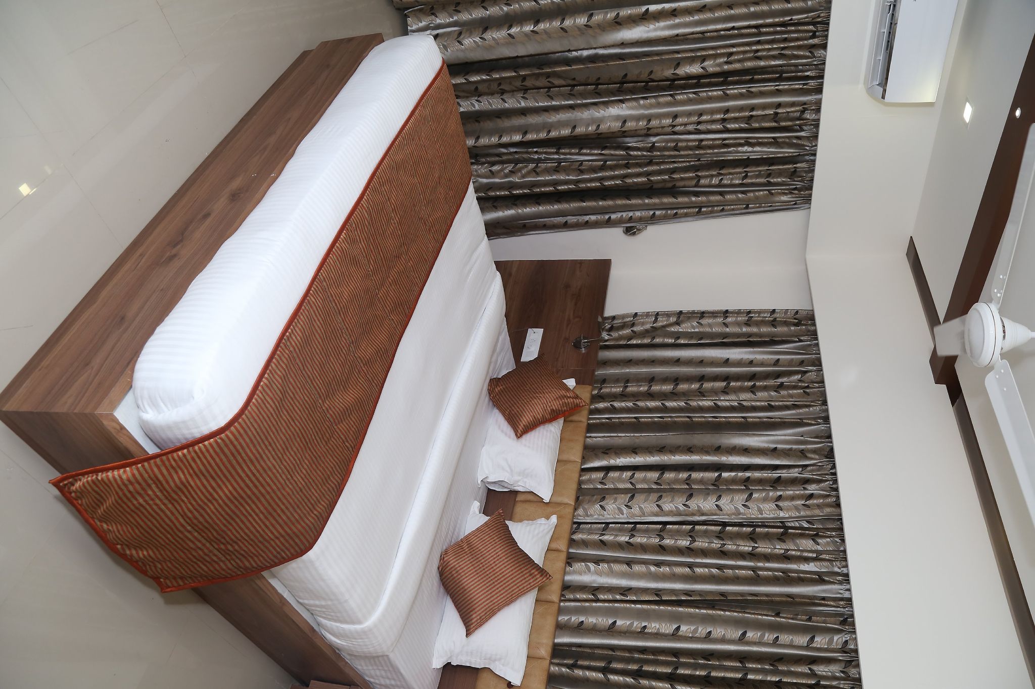 Hotel Swati Dwarka Comfort 2