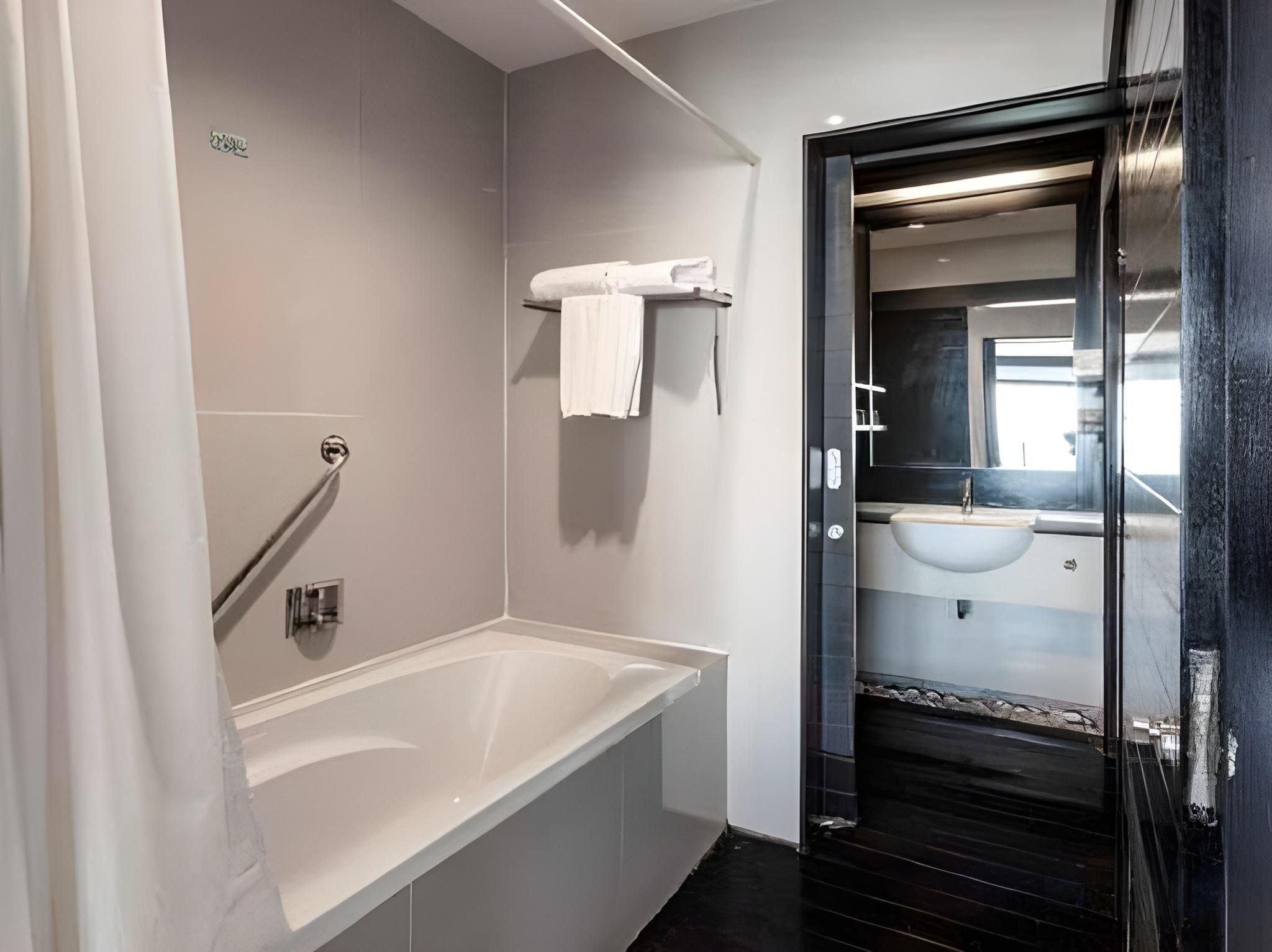 undefined Samaya Wellness Resort 8