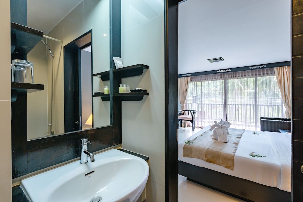 Samaya Wellness Resort Superior Double or Twin Room, Non Smoking, Mountain View 12