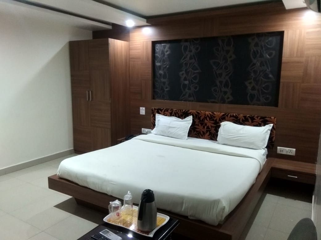 Hotel Deoghar Palace Deluxe Room