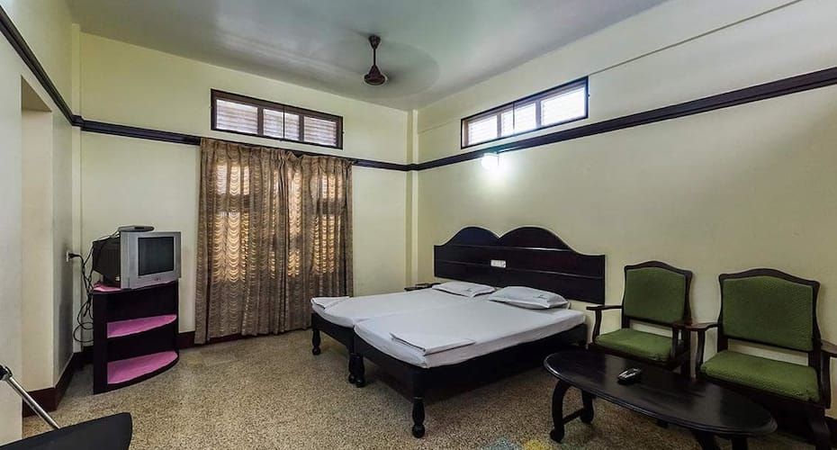 A/C Double Deluxe Room