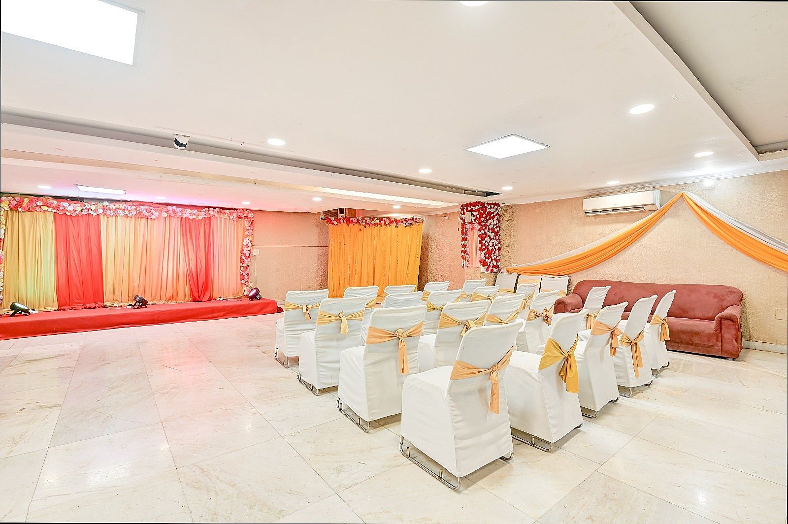 undefined Hotel Marks INN & Banquet 9