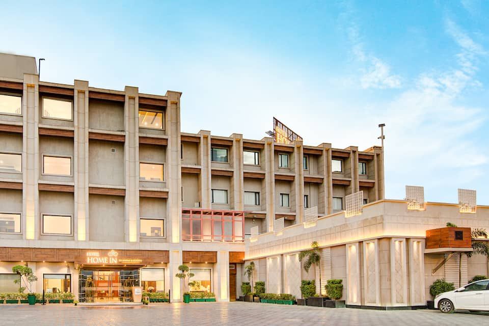 Hotel Exterior