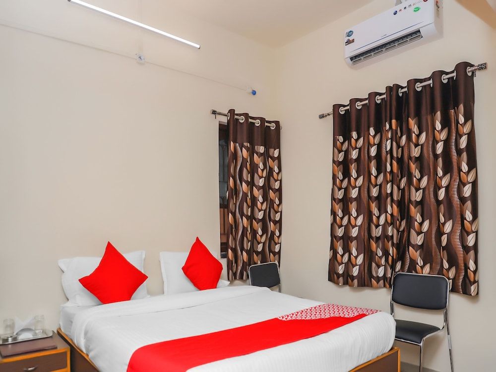 undefined OYO 15847 Hotel Mathura Lodging 10