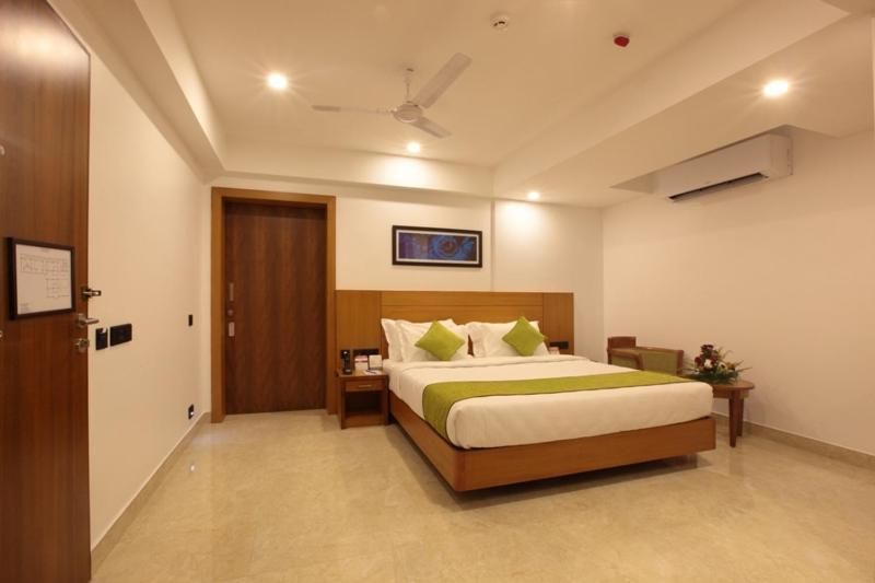 Park Residency Palayam Executive Room 2