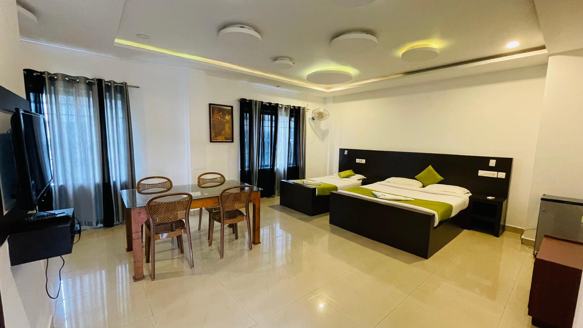 undefined Half Moon Residency 5