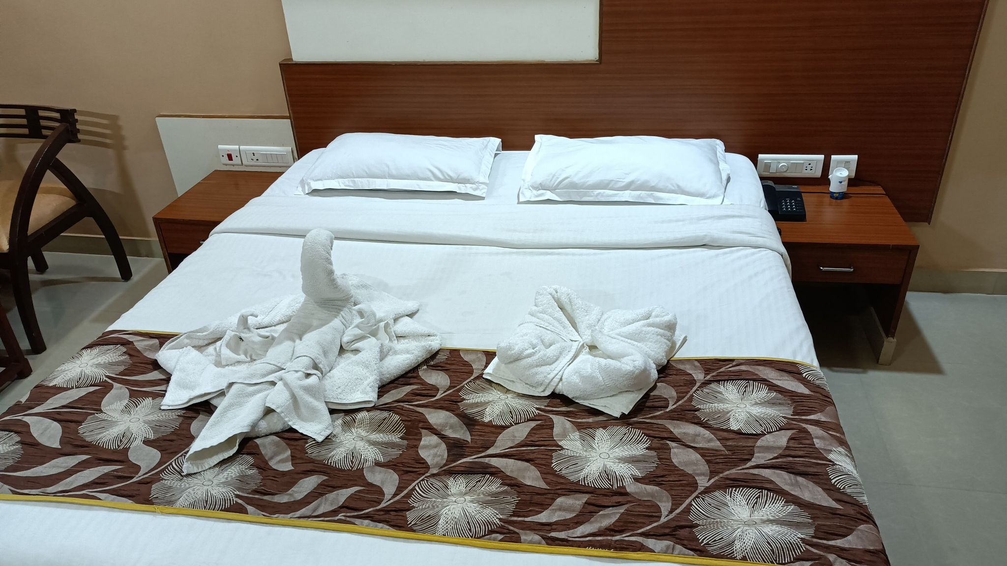 Nayak Beach Resort Super Deluxe Room 5