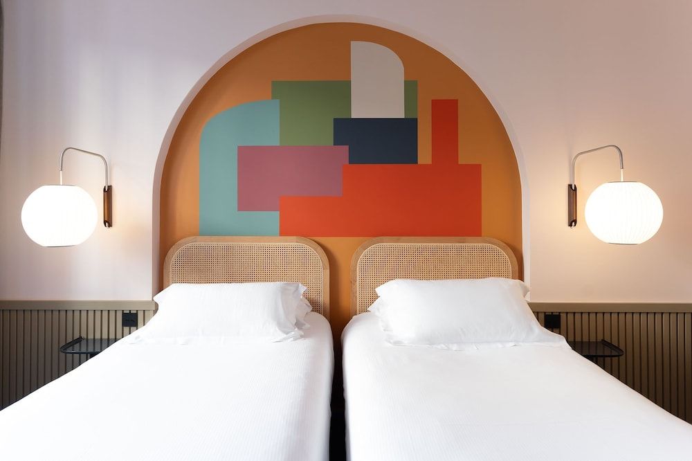 undefined Hôtel des Artistes 3