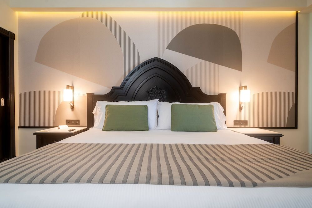 Family Suite, 2 Bedrooms, Partial Ocean View (B2C-CA)