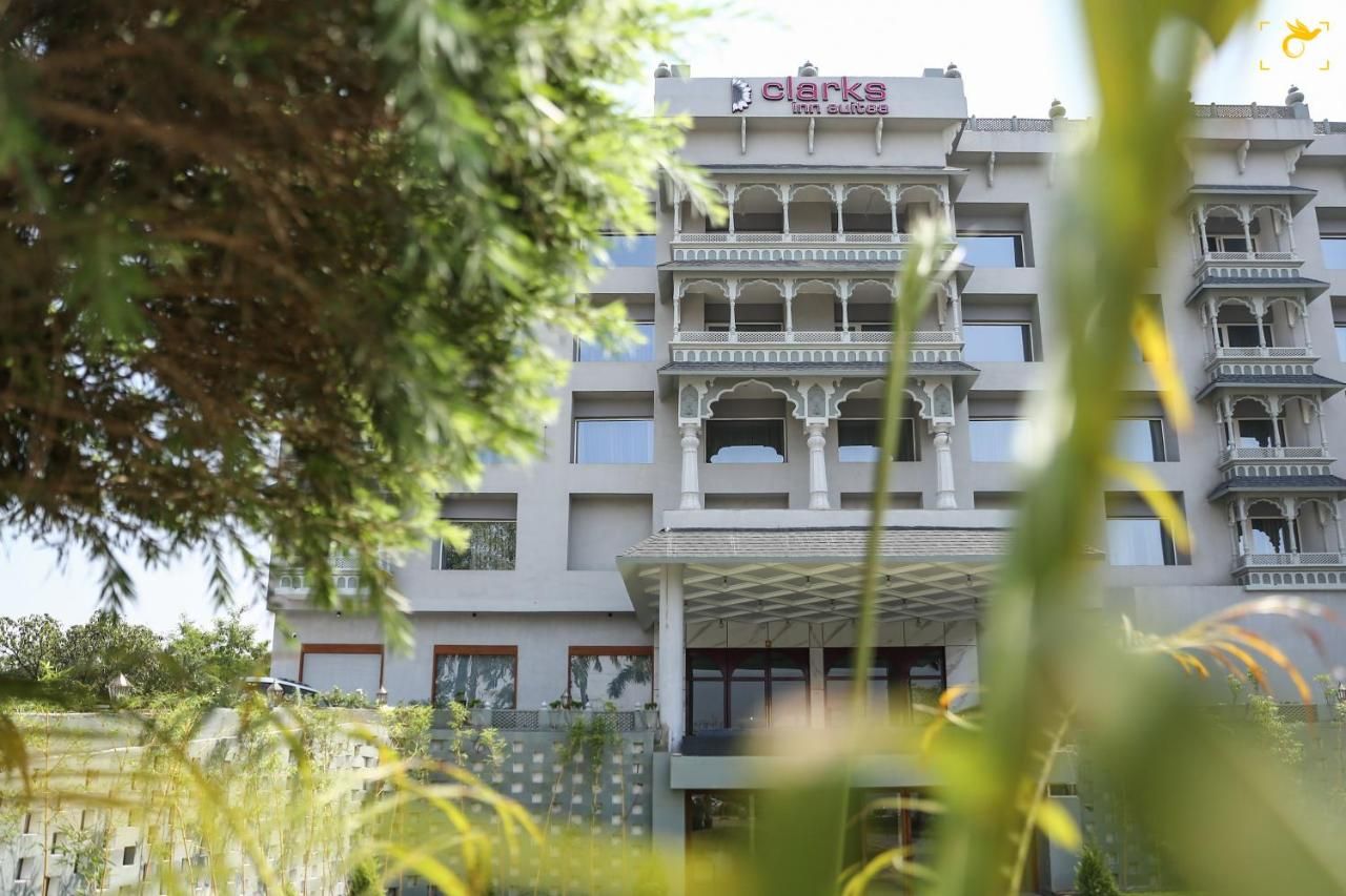 undefined Clarks Inn Suites Raipur 6