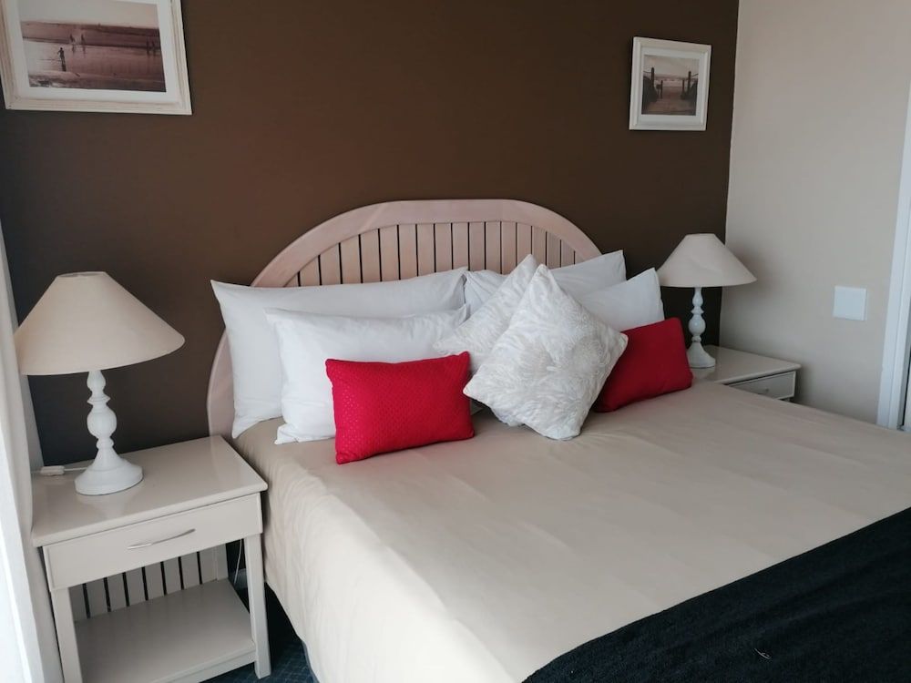 undefined Cape Town Beachfront Apartments At Leisure Bay