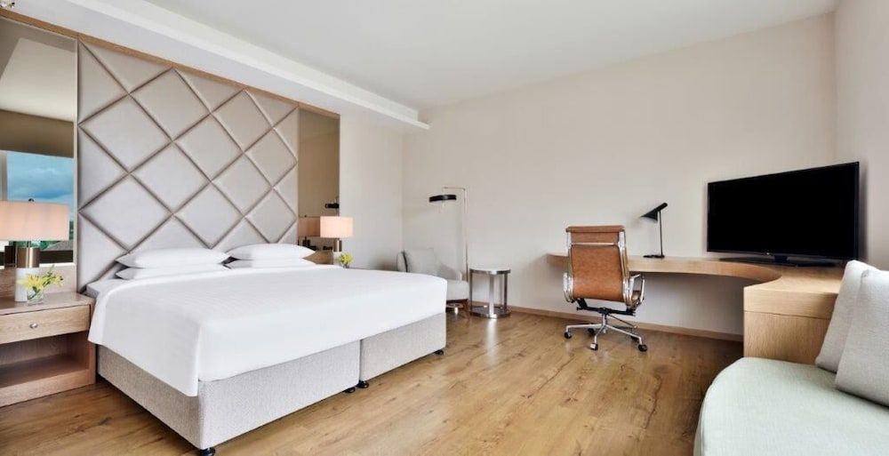 undefined Courtyard by Marriott Madurai 10