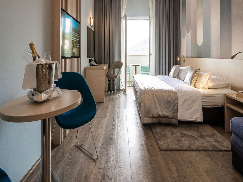 undefined Berkeley Hotel 3