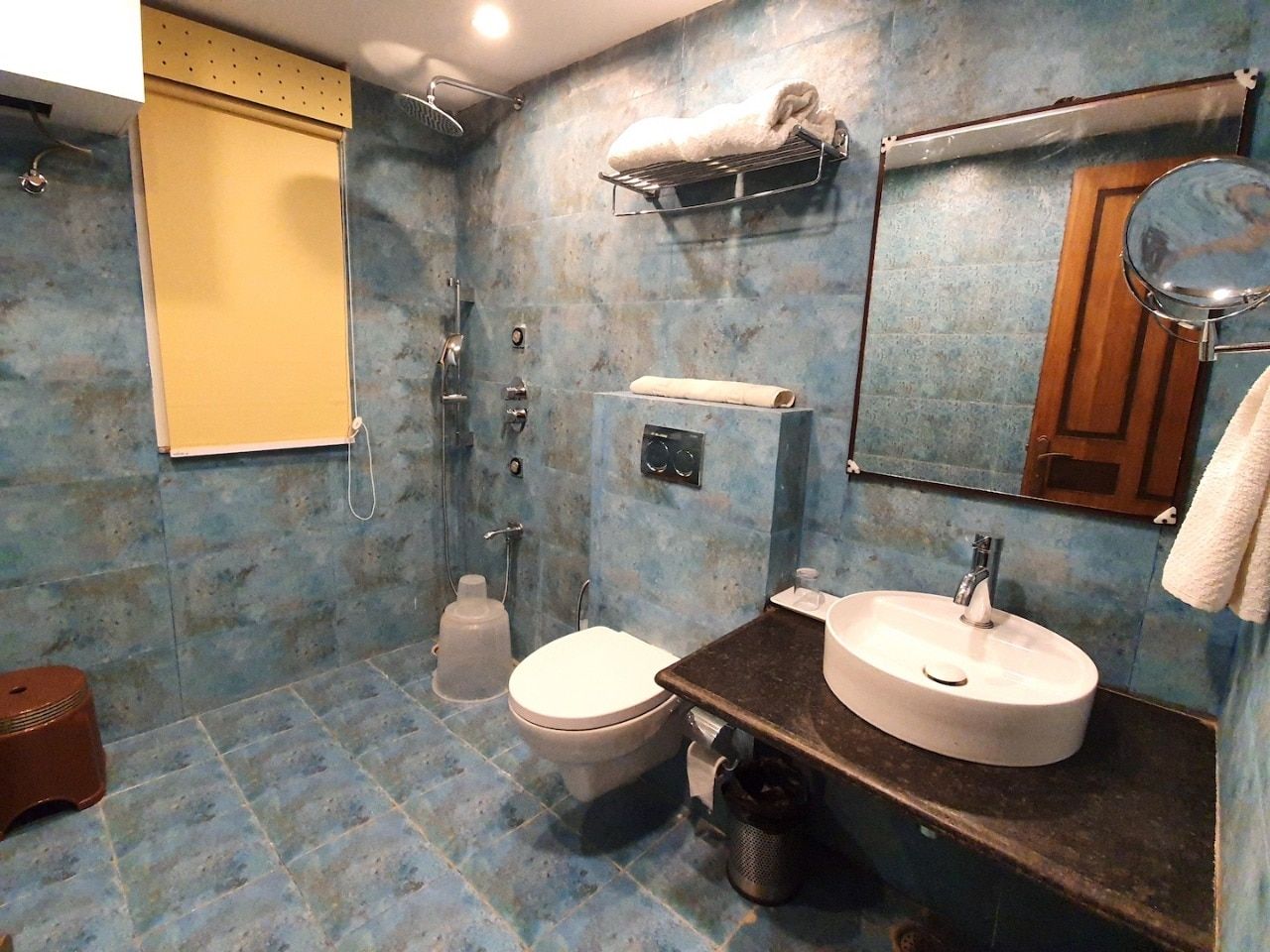 Standard Mountain View (With Balcony)