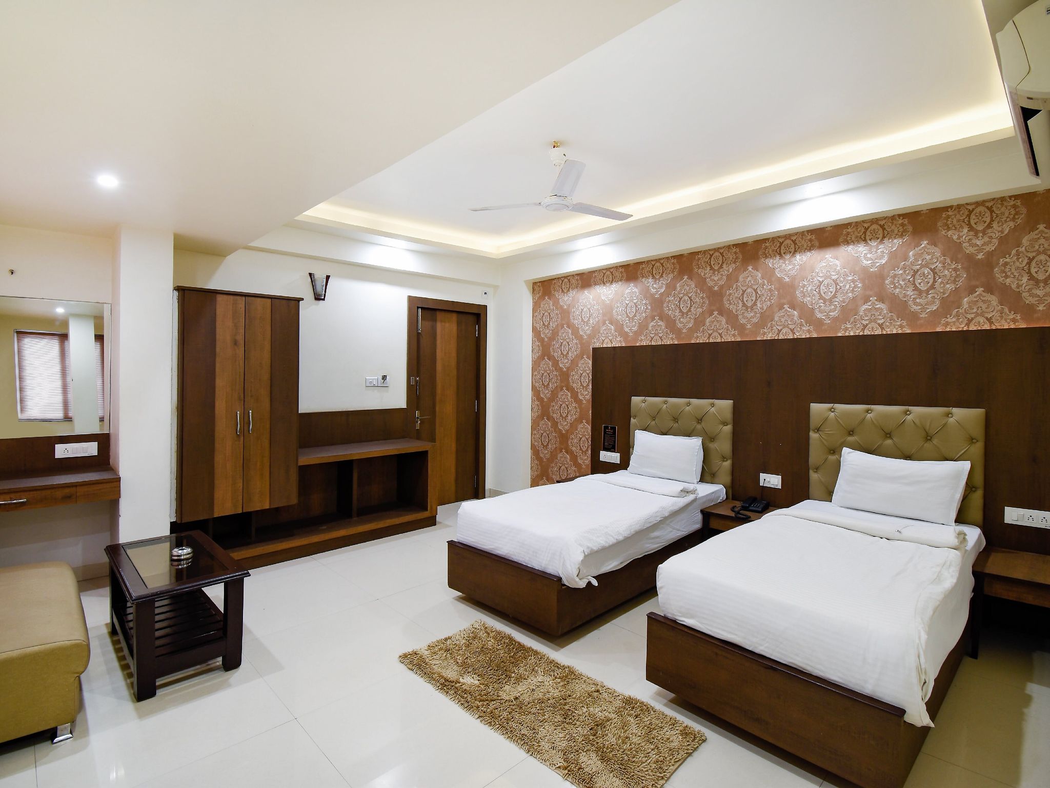 HOTEL DELITE GRAND Executive Room