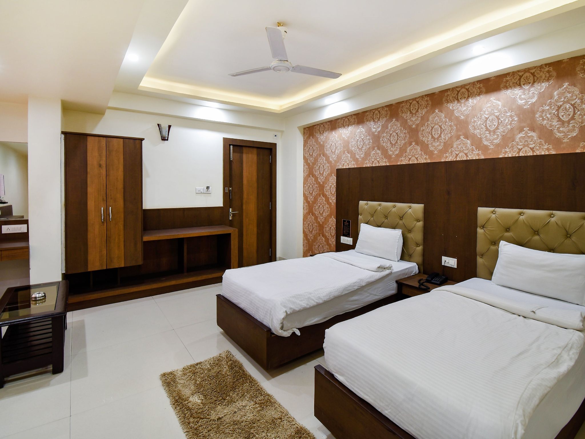 HOTEL DELITE GRAND Executive Room 3