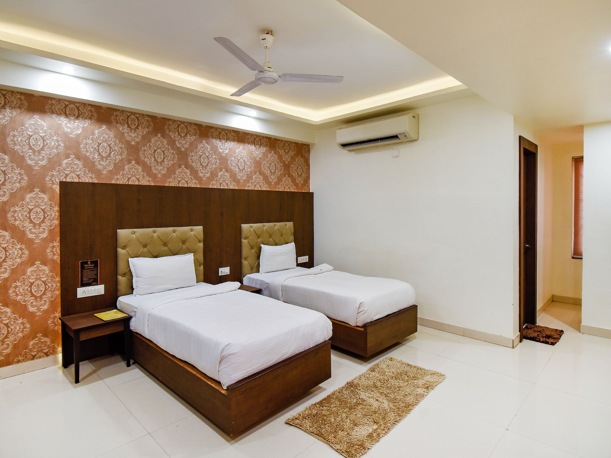 HOTEL DELITE GRAND Executive Room 10