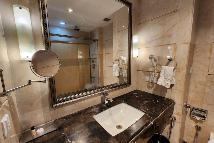 The Royal Ark - Kasauli Executive Room 5